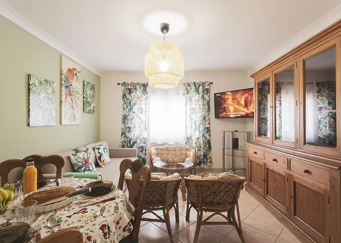 19 - Cozy In * Peniche